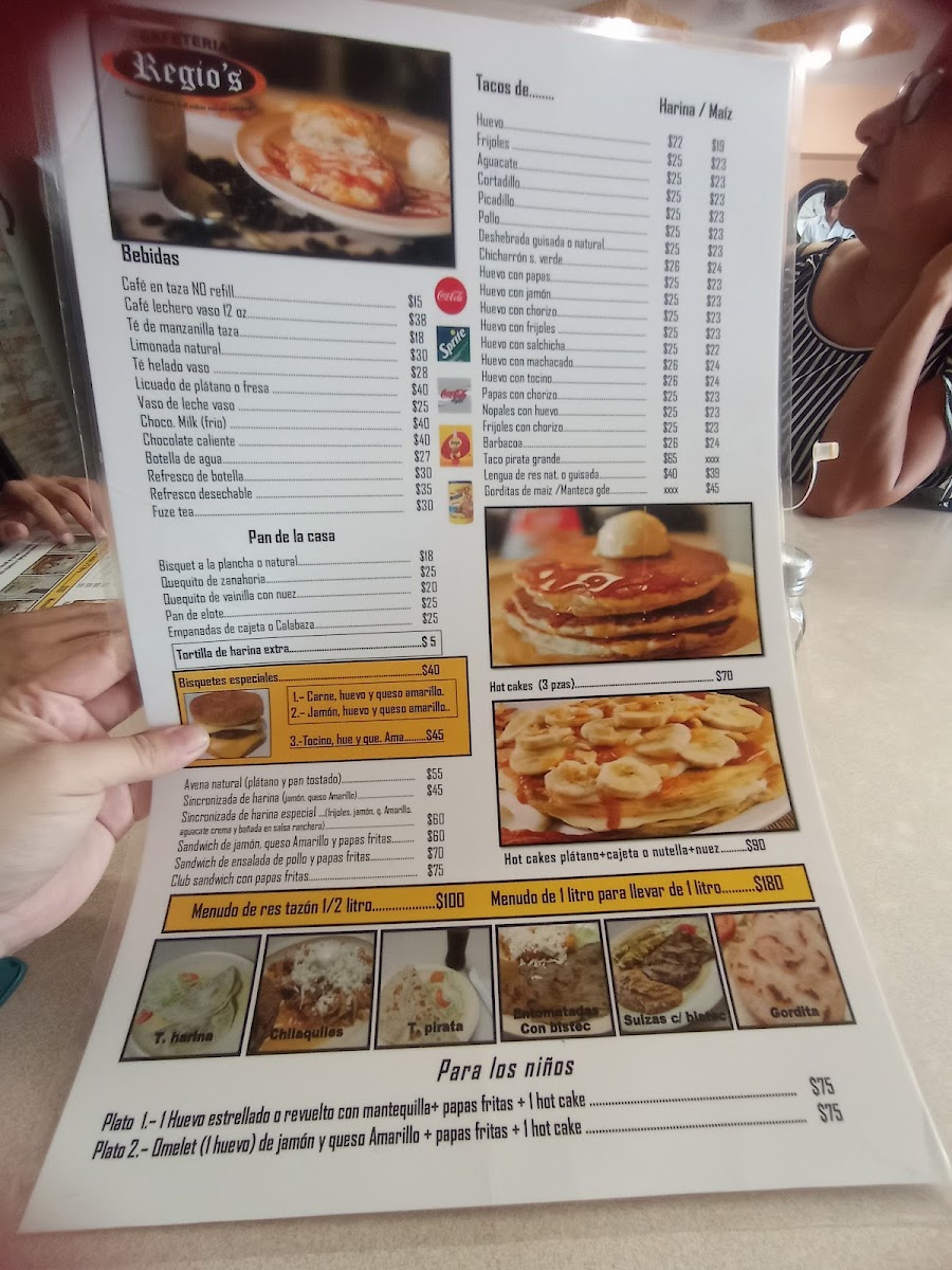 Cafetería Regio's Menu - Image 1