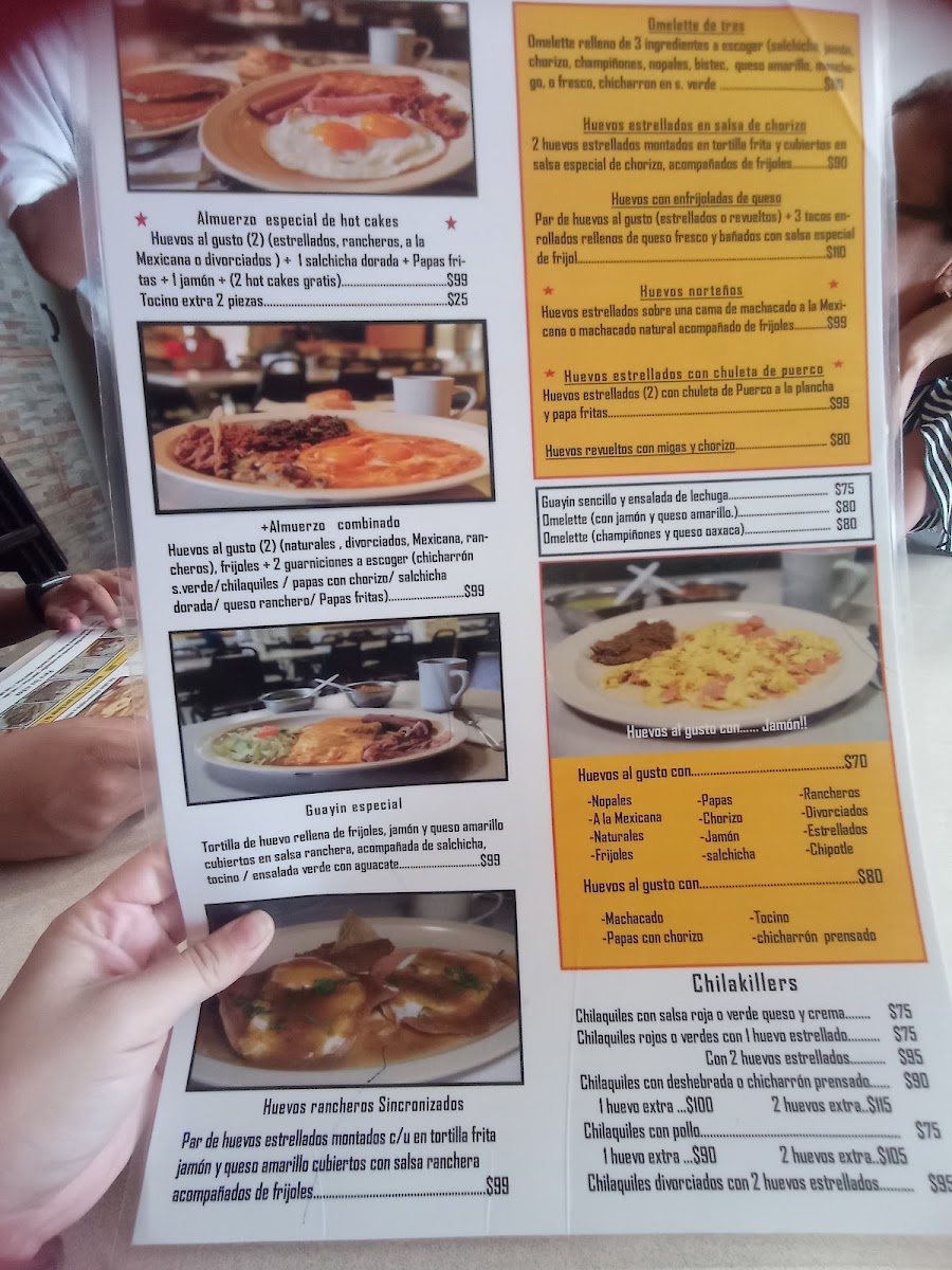 Cafetería Regio's Menu - Image 4